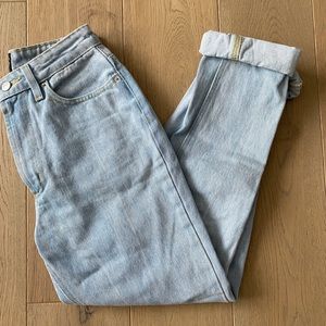 size 26 Urban Outfitters light-wash mom jeans